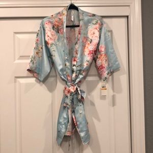 NEW WITH TAGS. BHLDN silk robe